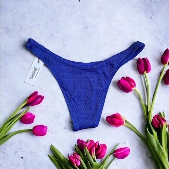 • Vitamin A • California High Leg Cheryl Bikini Bottom - Picture 4 of 5